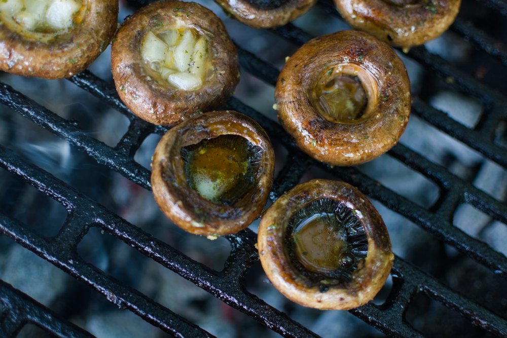 Portobello Paddenstoelburgers van de barbecue